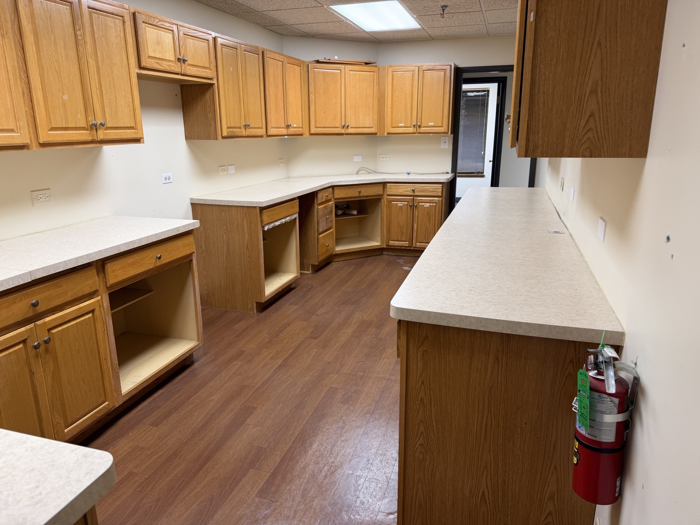 501-517 Thornhill Drive Carol Stream IL 60188