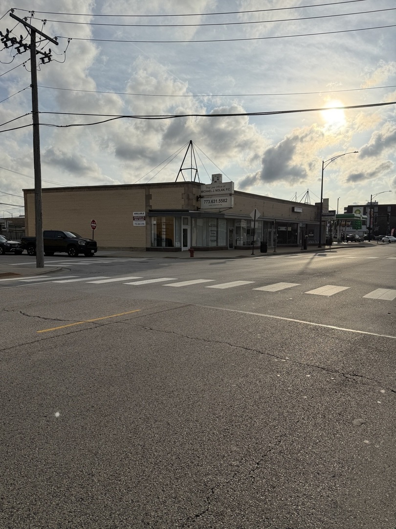 7133-7143 West Higgins Avenue Chicago IL 60656