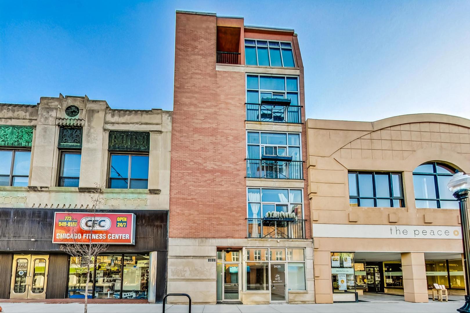3125 North Lincoln Avenue Chicago IL 60657