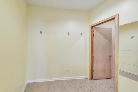 3125 North Lincoln Avenue Chicago IL 60657