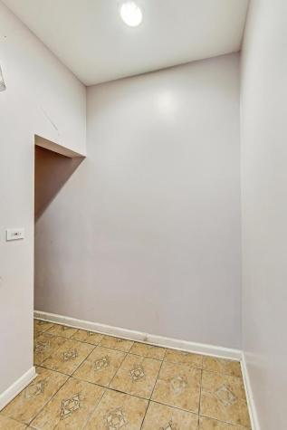3125 North Lincoln Avenue Chicago IL 60657