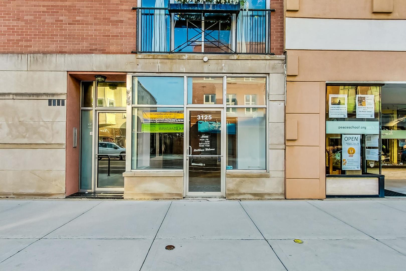 3125 North Lincoln Avenue Chicago IL 60657