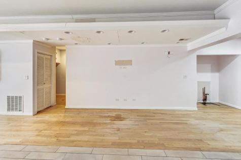 3125 North Lincoln Avenue Chicago IL 60657