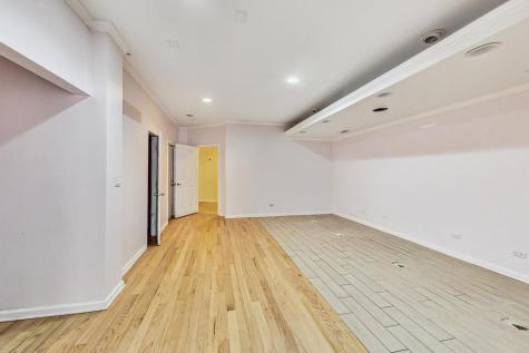 3125 North Lincoln Avenue Chicago IL 60657