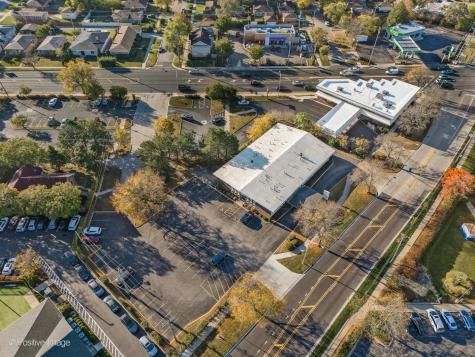 9631 Gross Point Road Skokie IL 60076