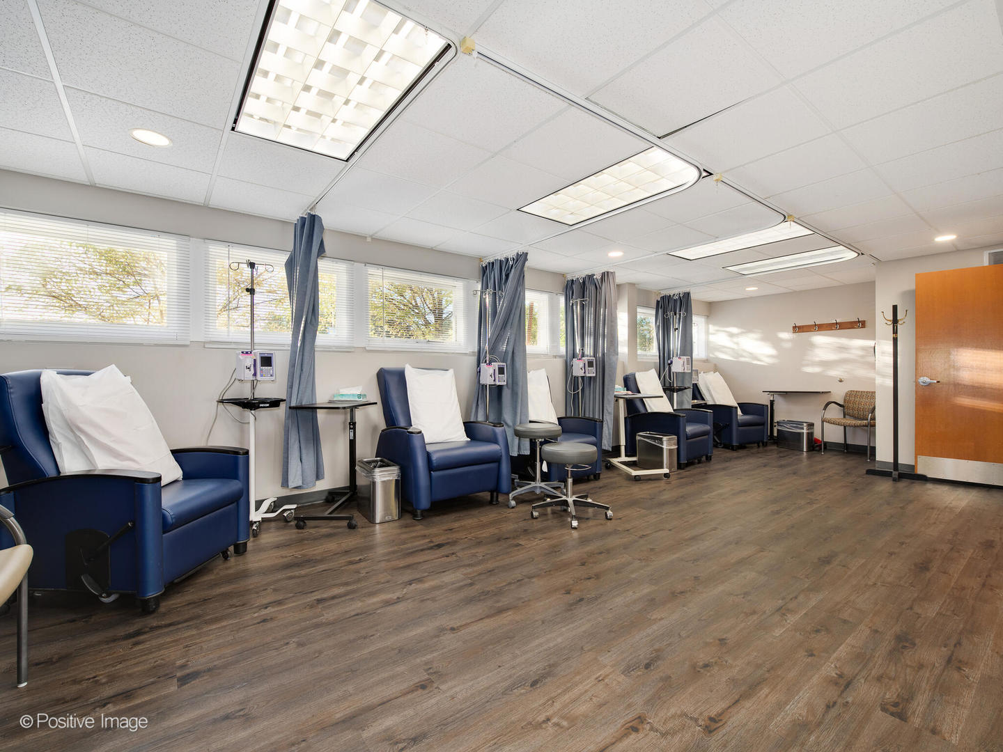 9631 Gross Point Road Skokie IL 60076