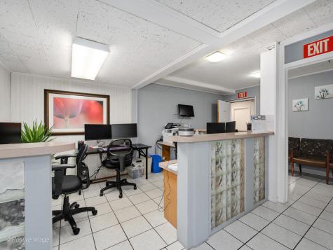 9631 Gross Point Road Skokie IL 60076