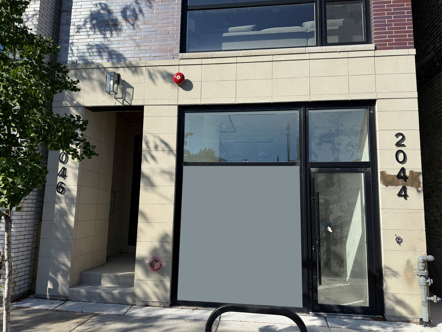 2046 North Damen Avenue Chicago IL 60647