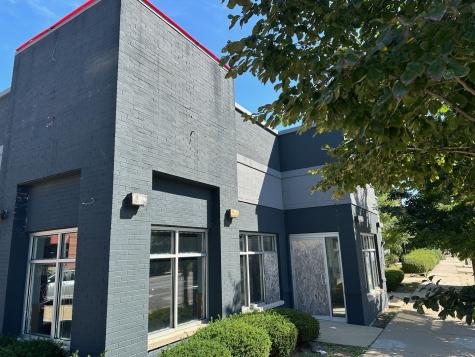 8307 South South Chicago Avenue Chicago IL 60617