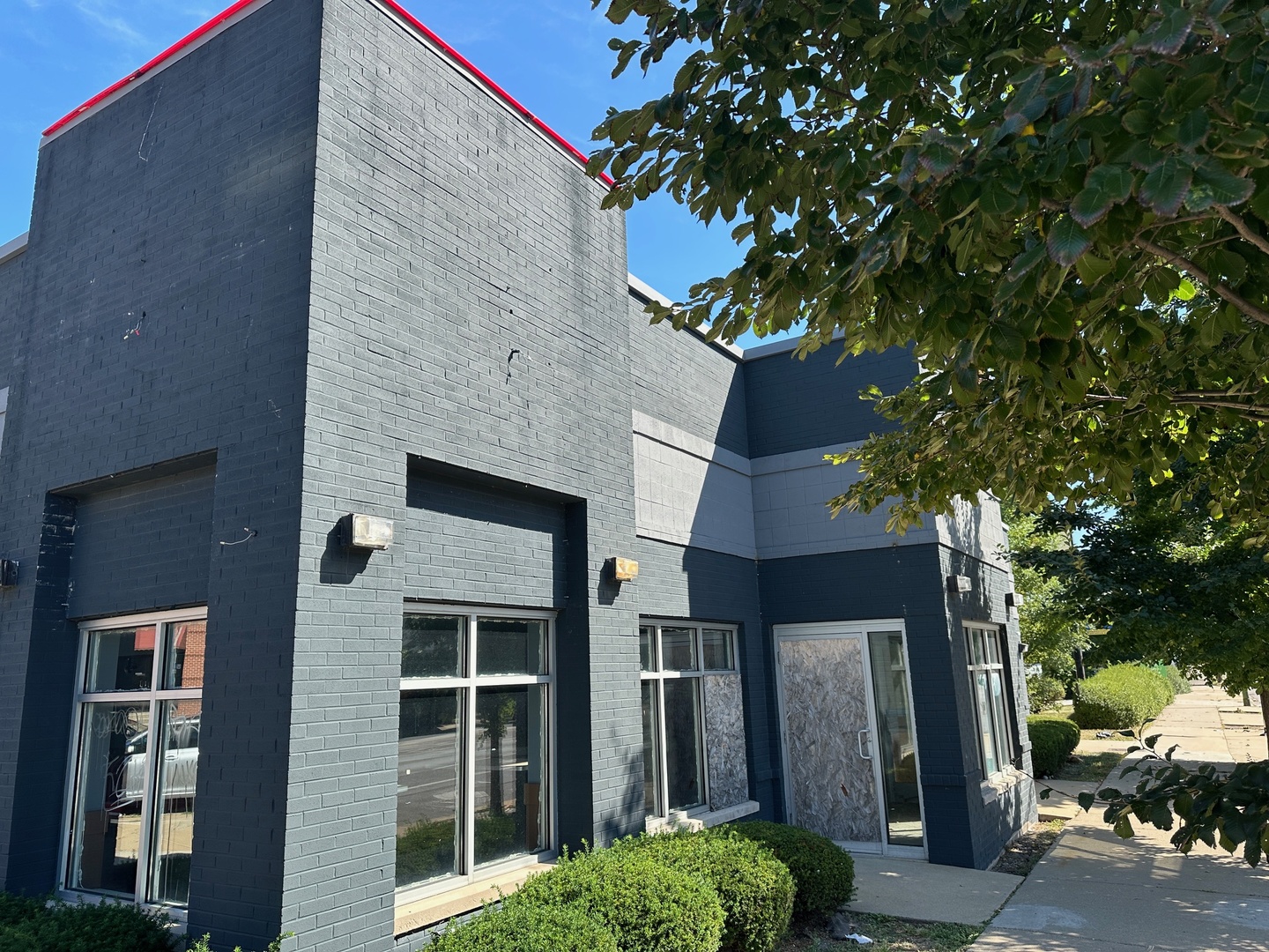 8307 South South Chicago Avenue Chicago IL 60617