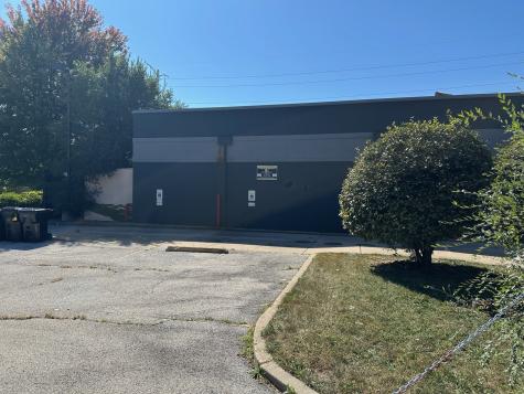 8307 South South Chicago Avenue Chicago IL 60617
