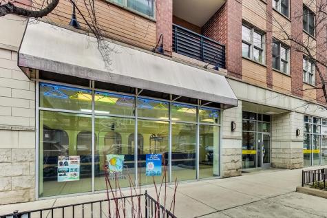 871 North Larrabee Street Chicago IL 60610
