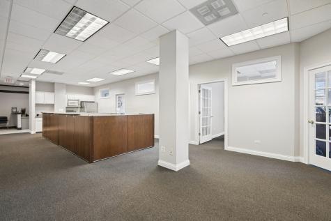 1880 West Winchester Road Libertyville IL 60048