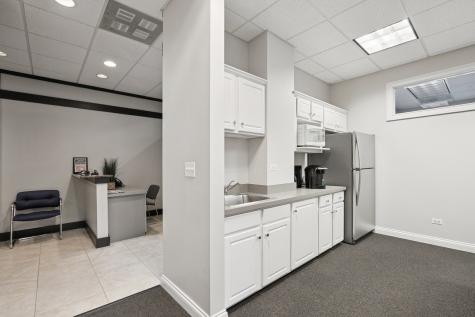 1880 West Winchester Road Libertyville IL 60048