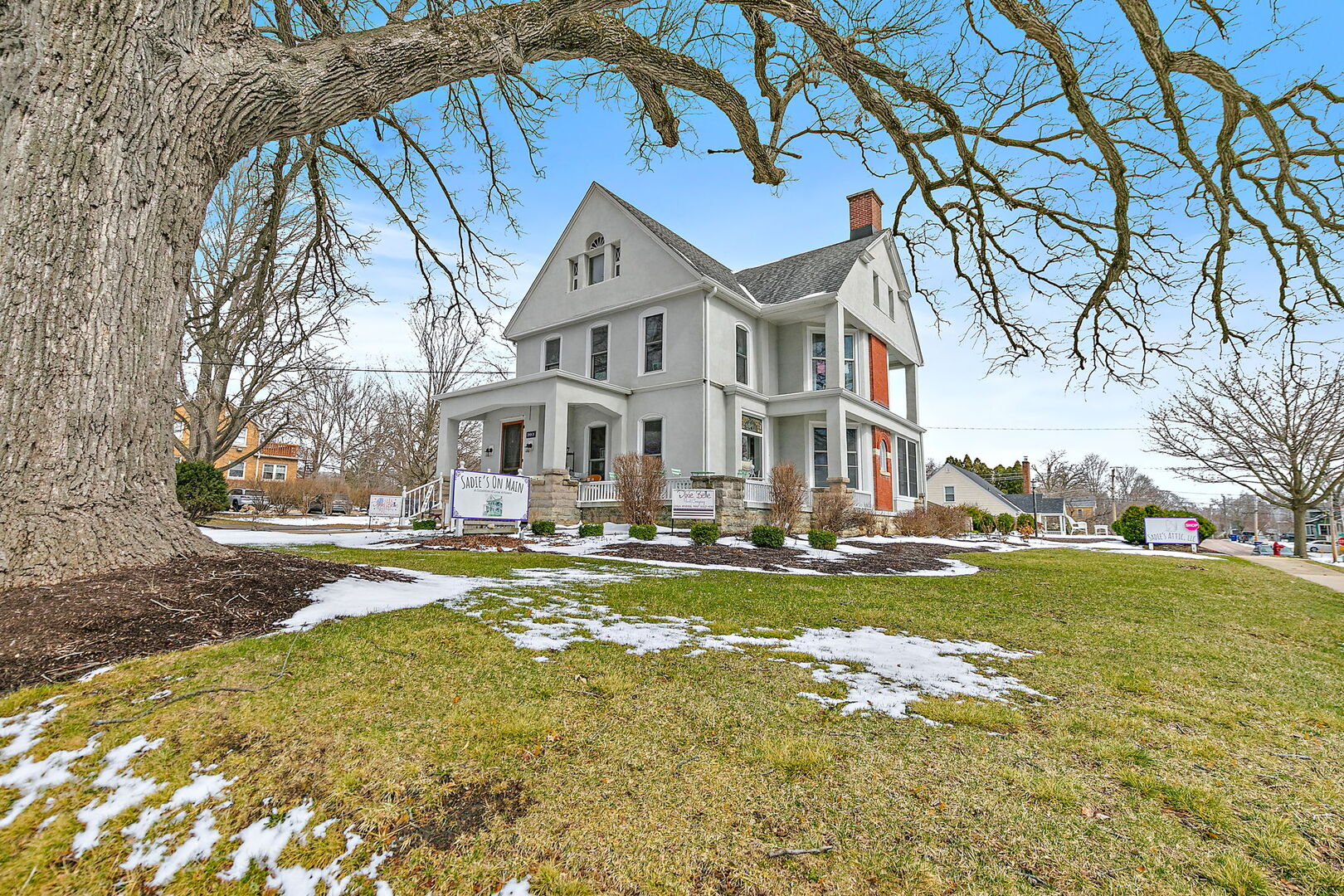 303 North Main Street Elburn IL 60119