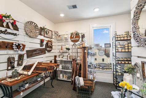 303 North Main Street Elburn IL 60119