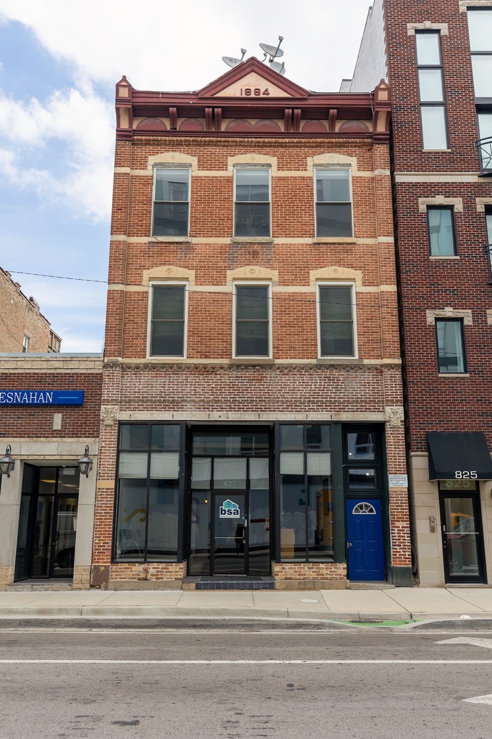 827 North Milwaukee Avenue Chicago IL 60642