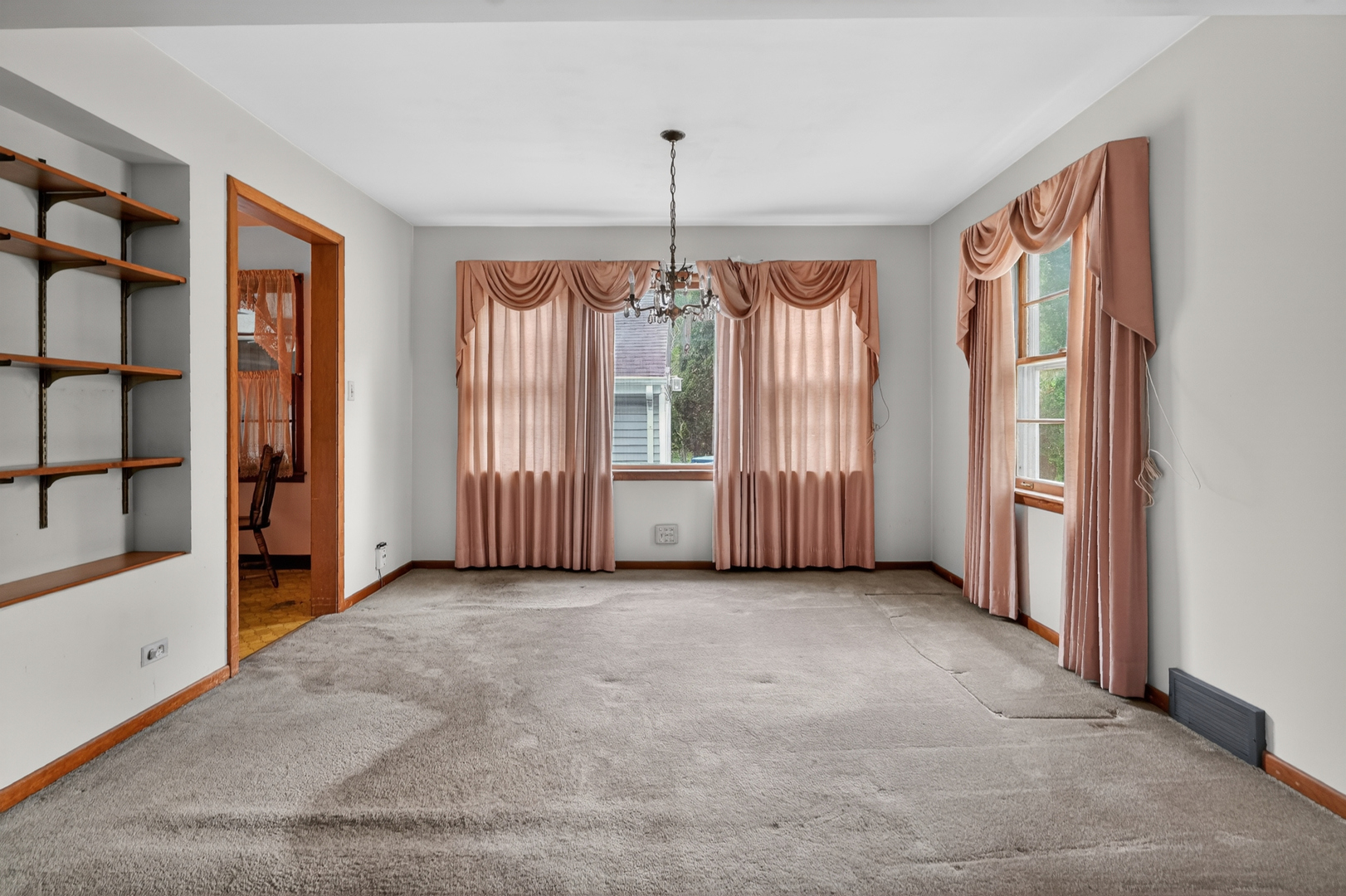 5625 Lincoln Avenue Lisle IL 60532