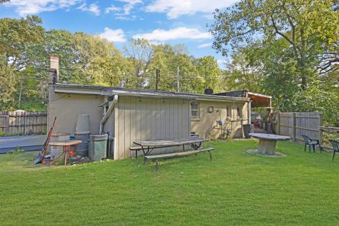2853 North State Route 178 Utica IL 61373