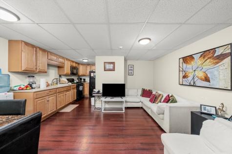527 West Ogden Avenue Hinsdale IL 60521