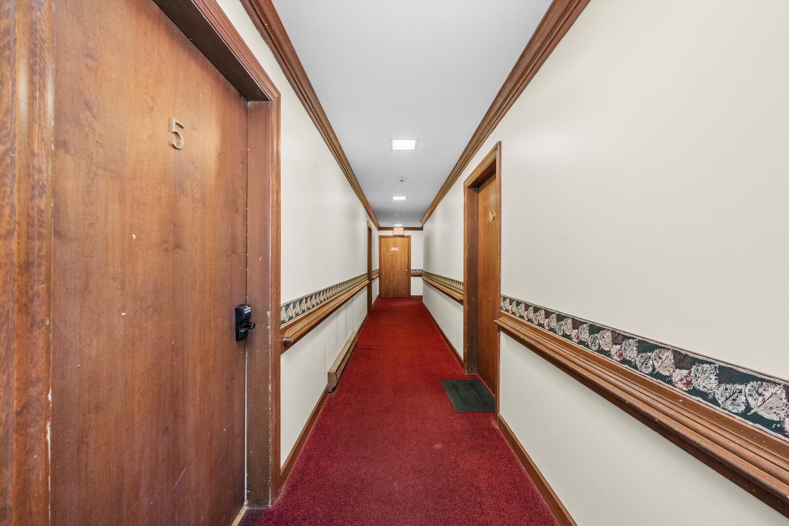 527 West Ogden Avenue Hinsdale IL 60521