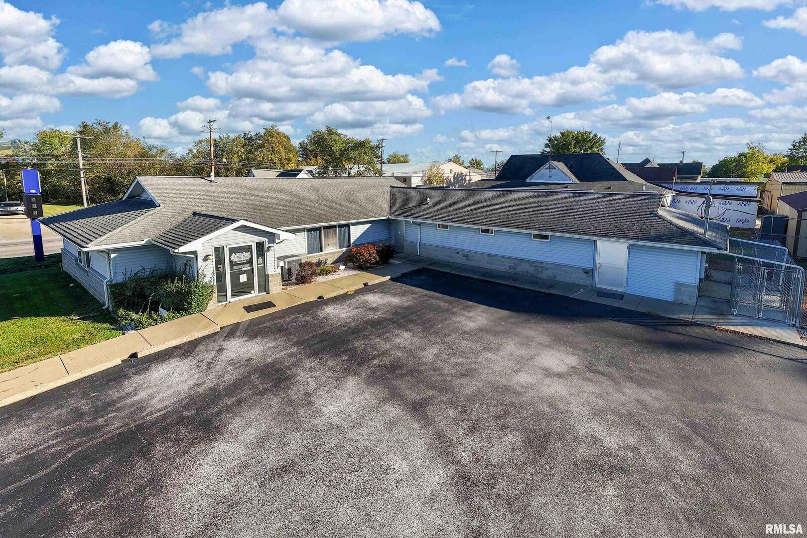 602 South Court Street Marion IL 62959
