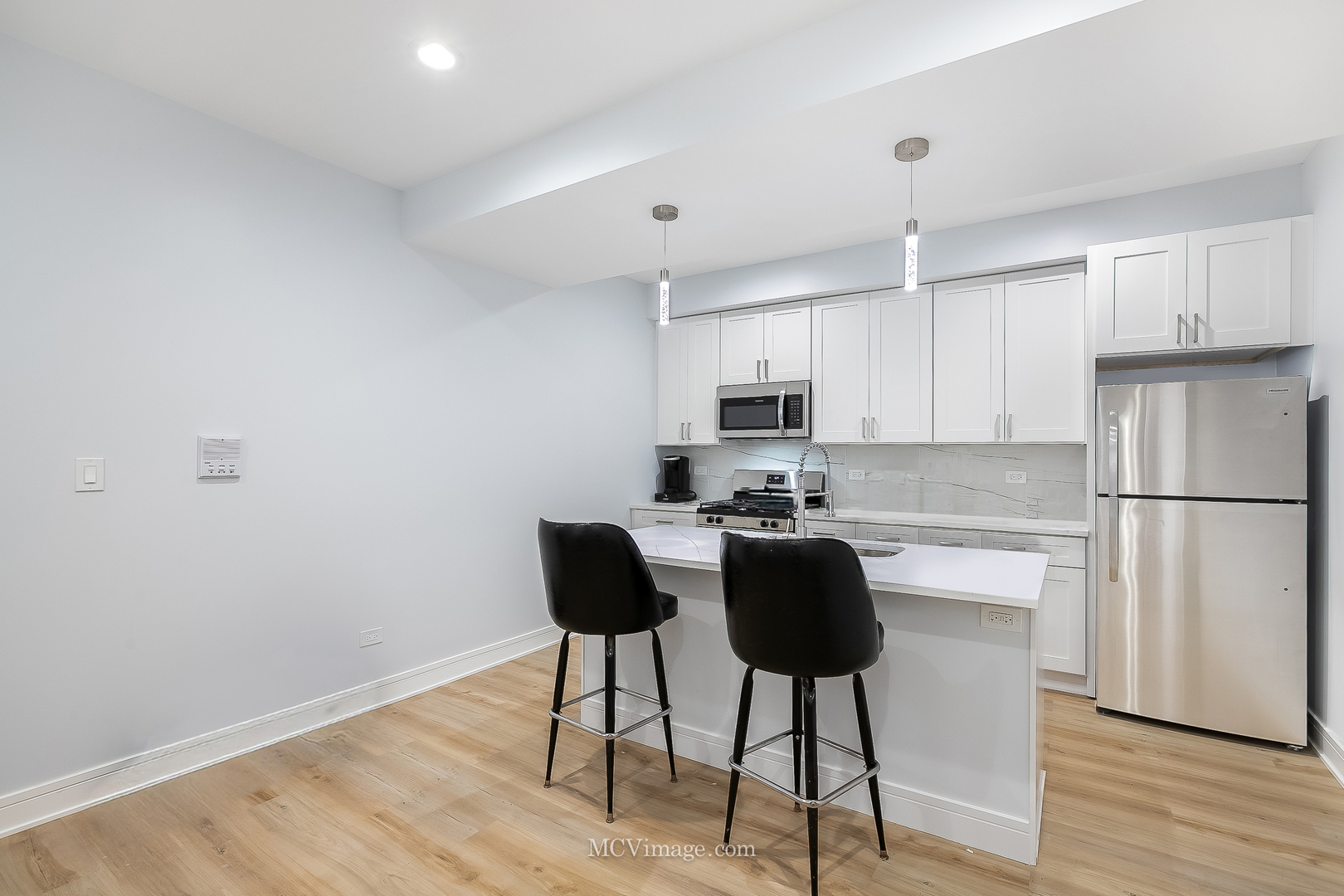 1713 South Jefferson Street Chicago IL 60616