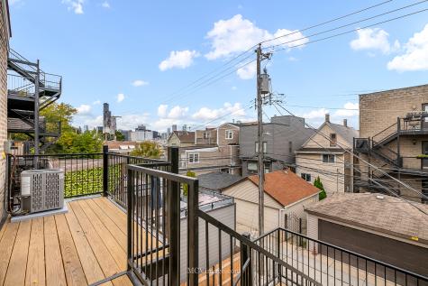 1713 South Jefferson Street Chicago IL 60616