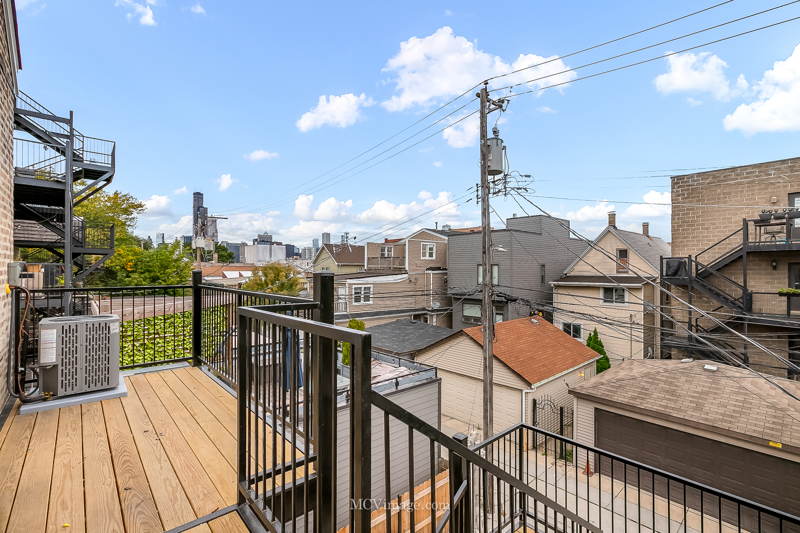 1713 South Jefferson Street Chicago IL 60616