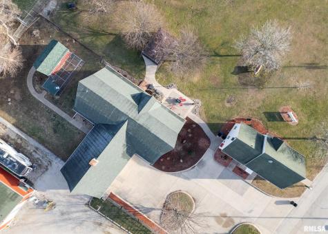 225 34TH Avenue Rock Island IL 61201