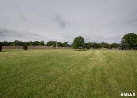 225 34TH Avenue Rock Island IL 61201