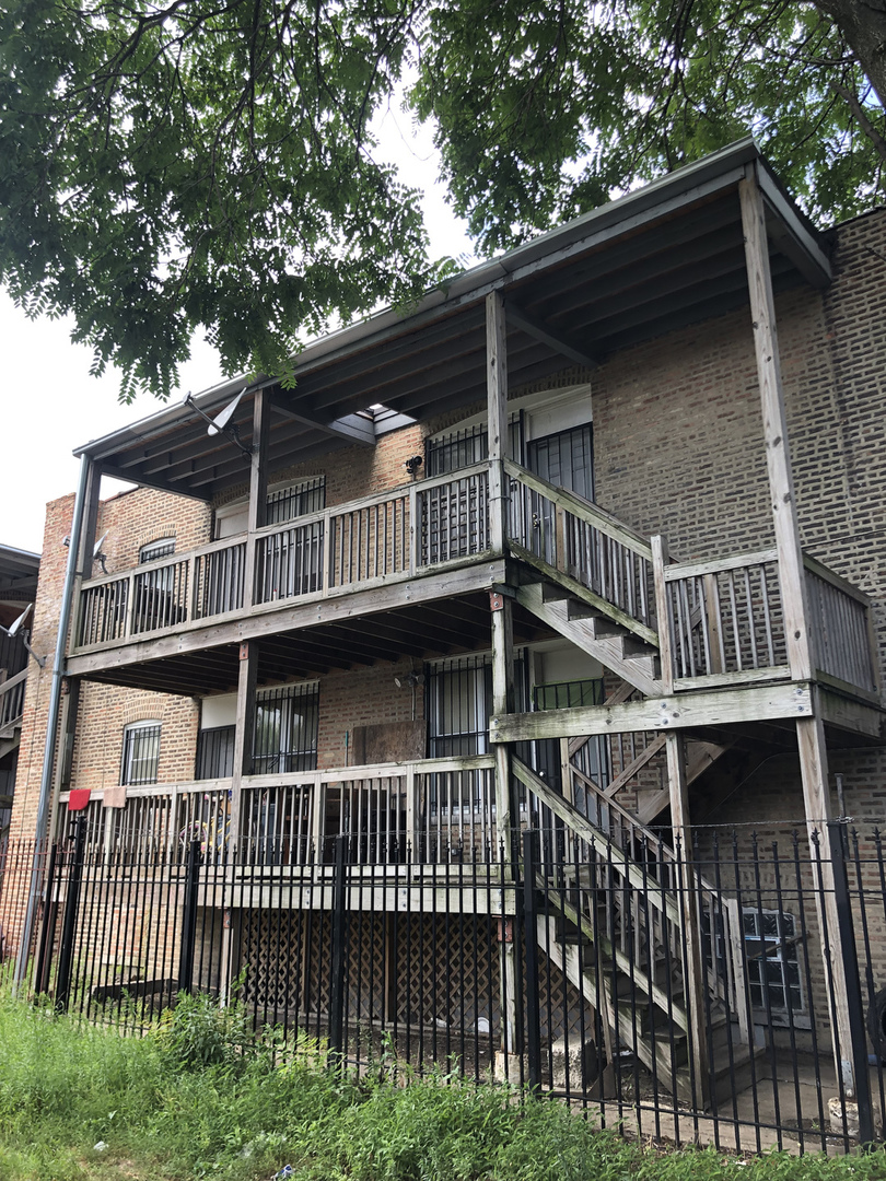 8001 South Exchange Avenue Chicago IL 60617