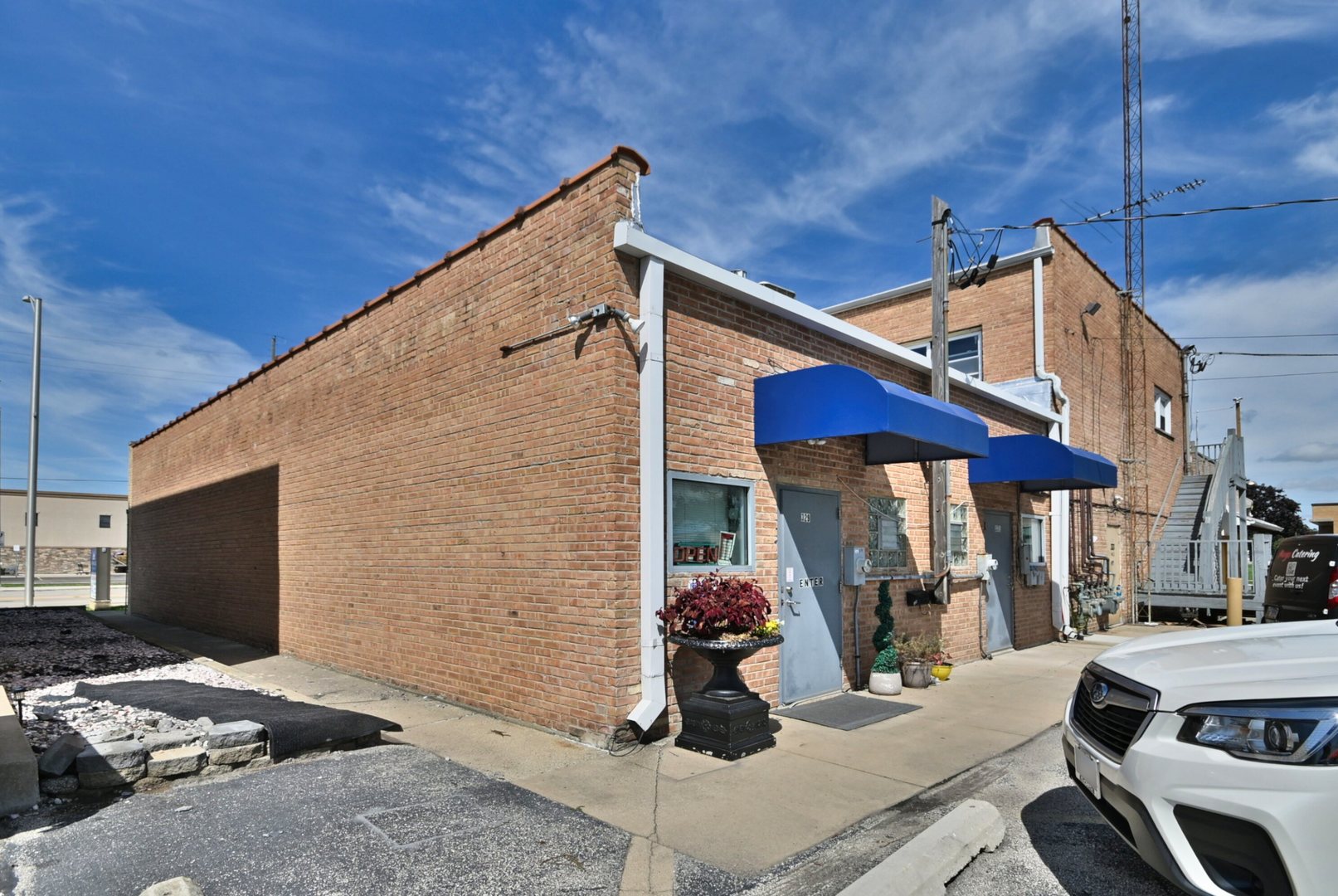 329-31 North Addison Road Addison IL 60101
