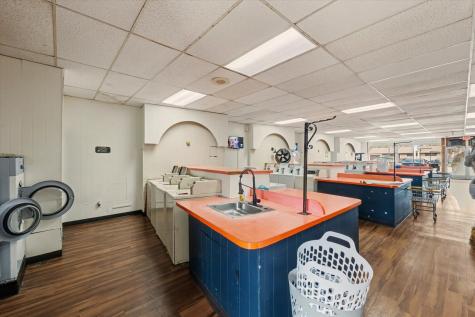 1205 South Mattis Avenue Champaign IL 61821