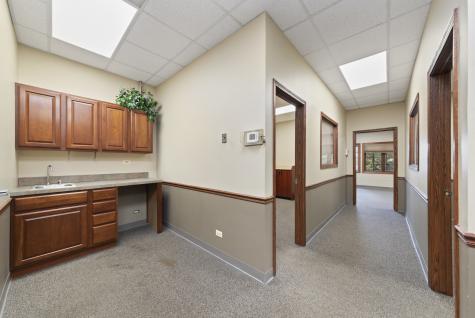 1557 Warren Avenue Downers Grove IL 60515