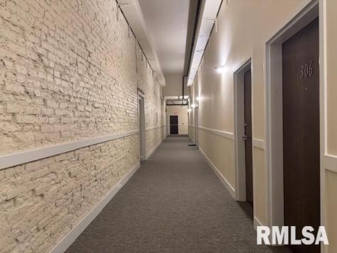 1317 5TH Avenue Moline IL 61265