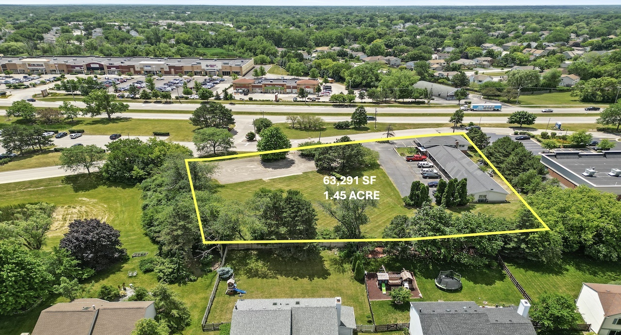 898 South Rand Road Lake Zurich IL 60047
