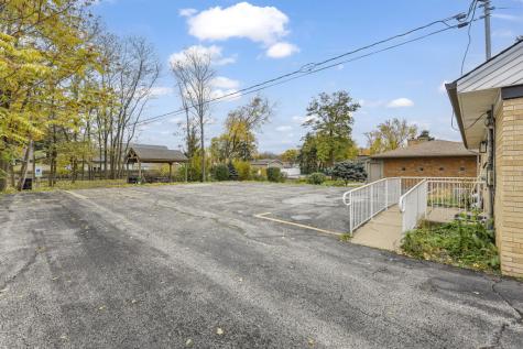 613 South Main Street Lombard IL 60148