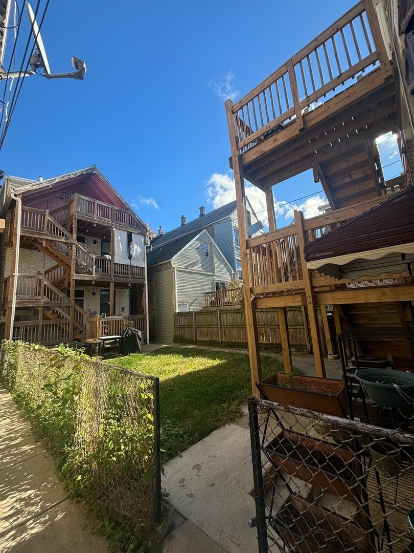 2230 South Sawyer Avenue Chicago IL 60623