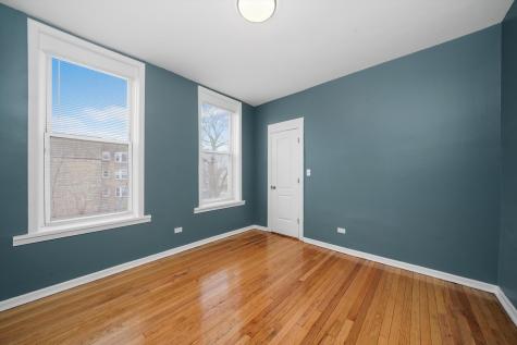 7152 South Emerald Avenue Chicago IL 60621