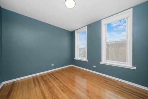 7152 South Emerald Avenue Chicago IL 60621