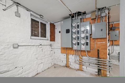 7152 South Emerald Avenue Chicago IL 60621