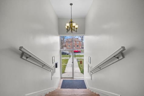 7152 South Emerald Avenue Chicago IL 60621
