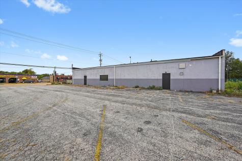 7825 West Lincoln Highway Frankfort IL 60423