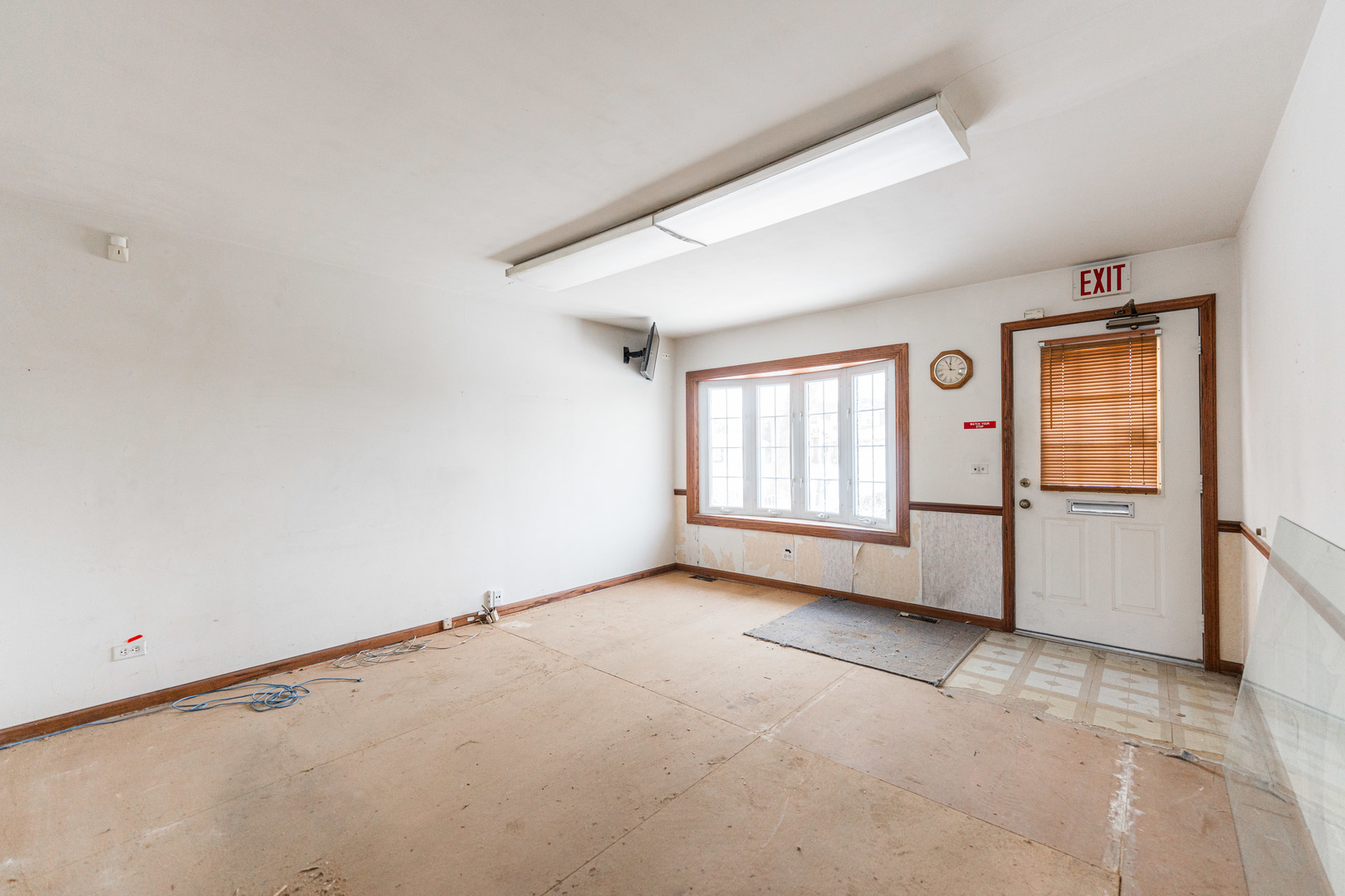 205 Pinecroft Drive Roselle IL 60172