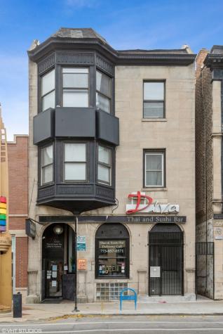 3542 North Halsted Street Chicago IL 60657