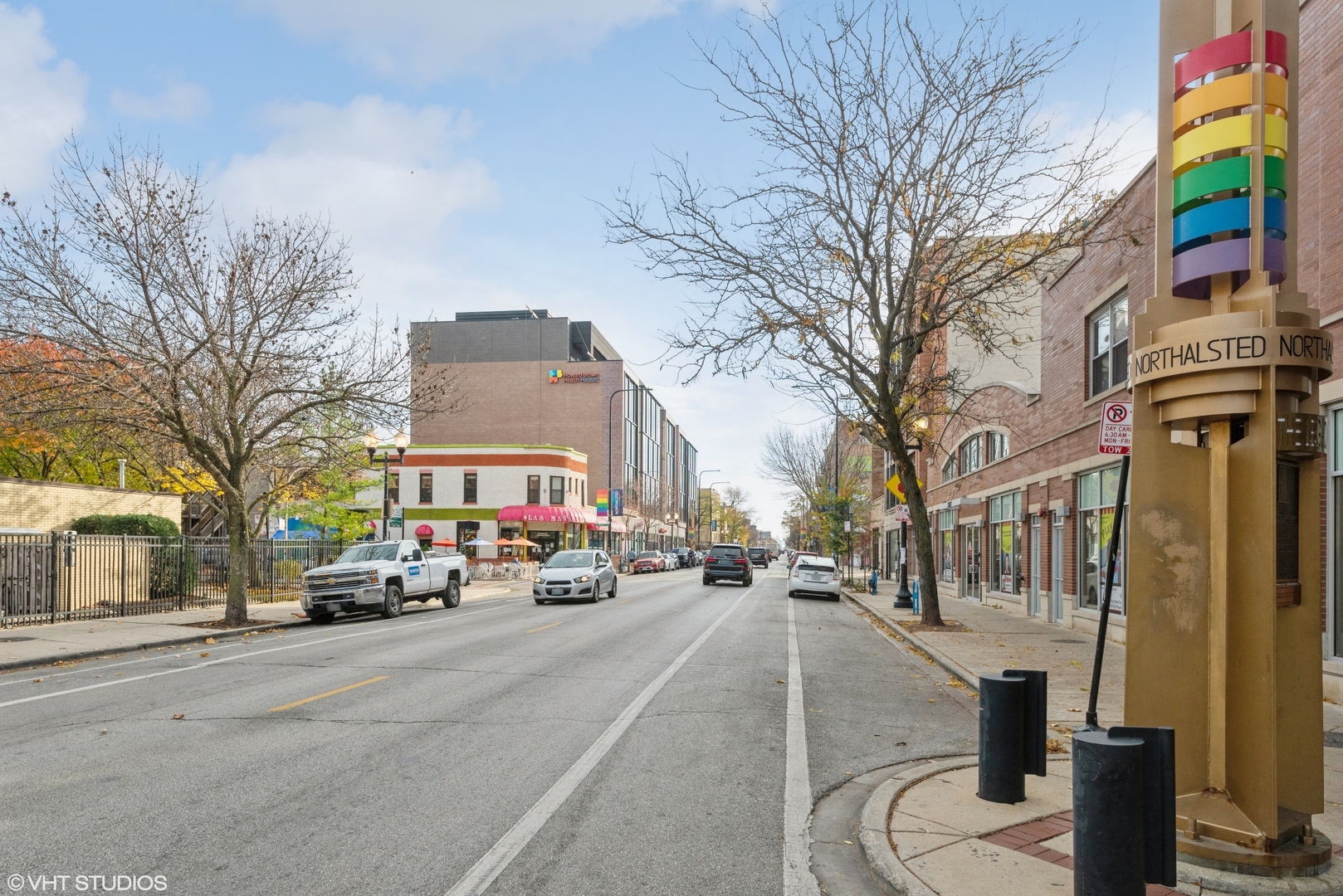 3542 North Halsted Street Chicago IL 60657