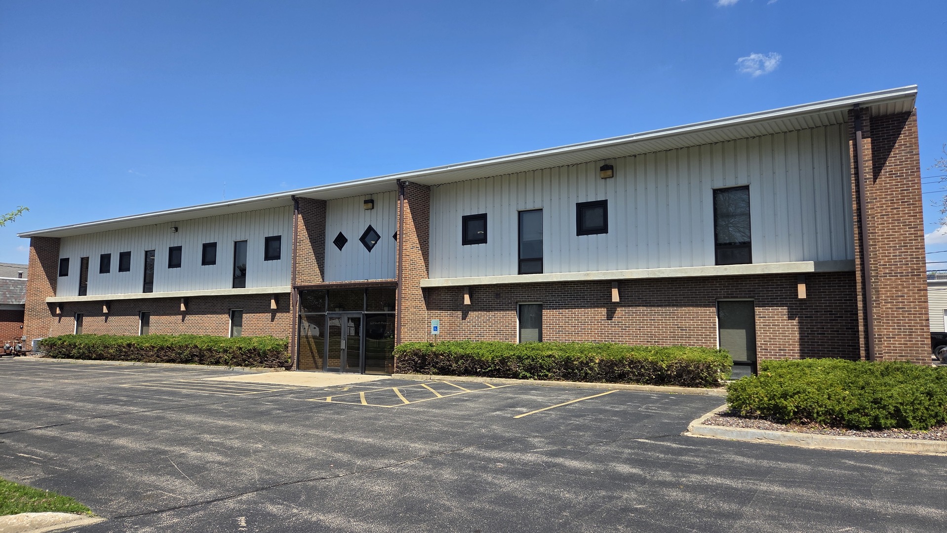 123 South Pleasant Street Princeton IL 61356