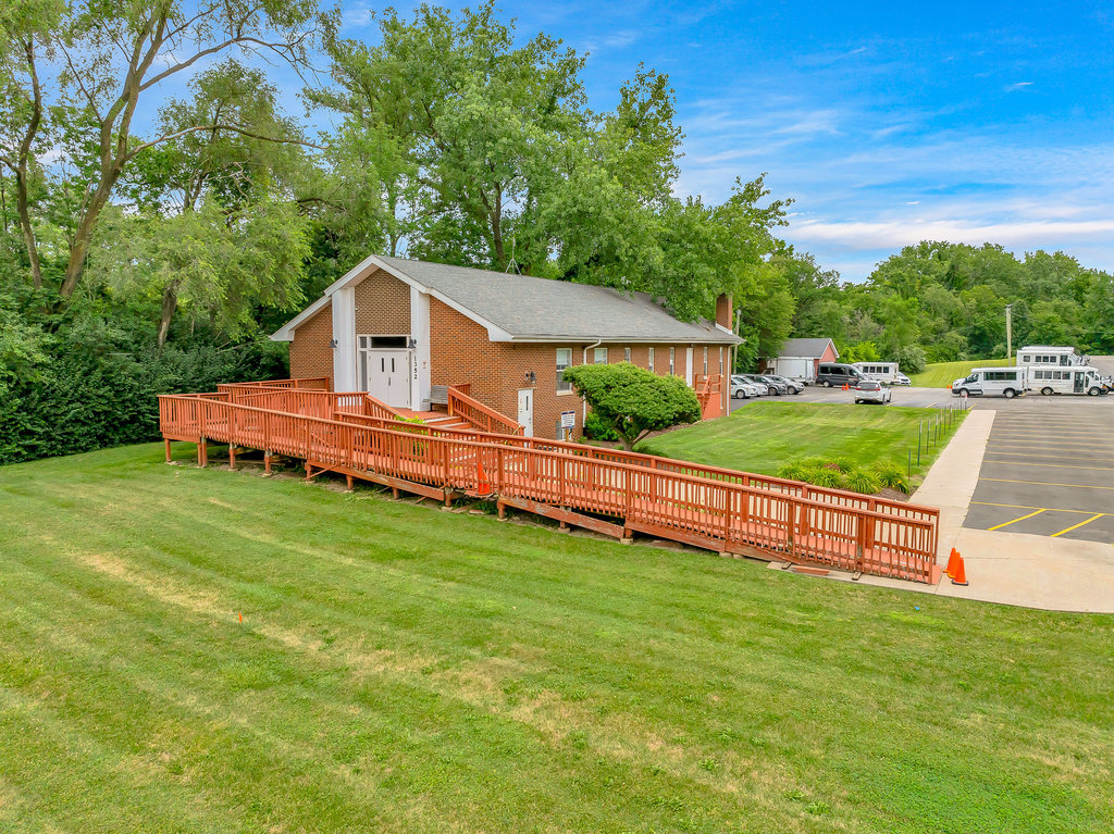 1352 North Cedar Road New Lenox IL 60451