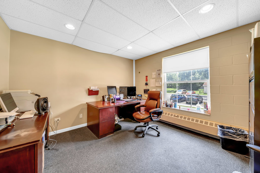 1352 North Cedar Road New Lenox IL 60451